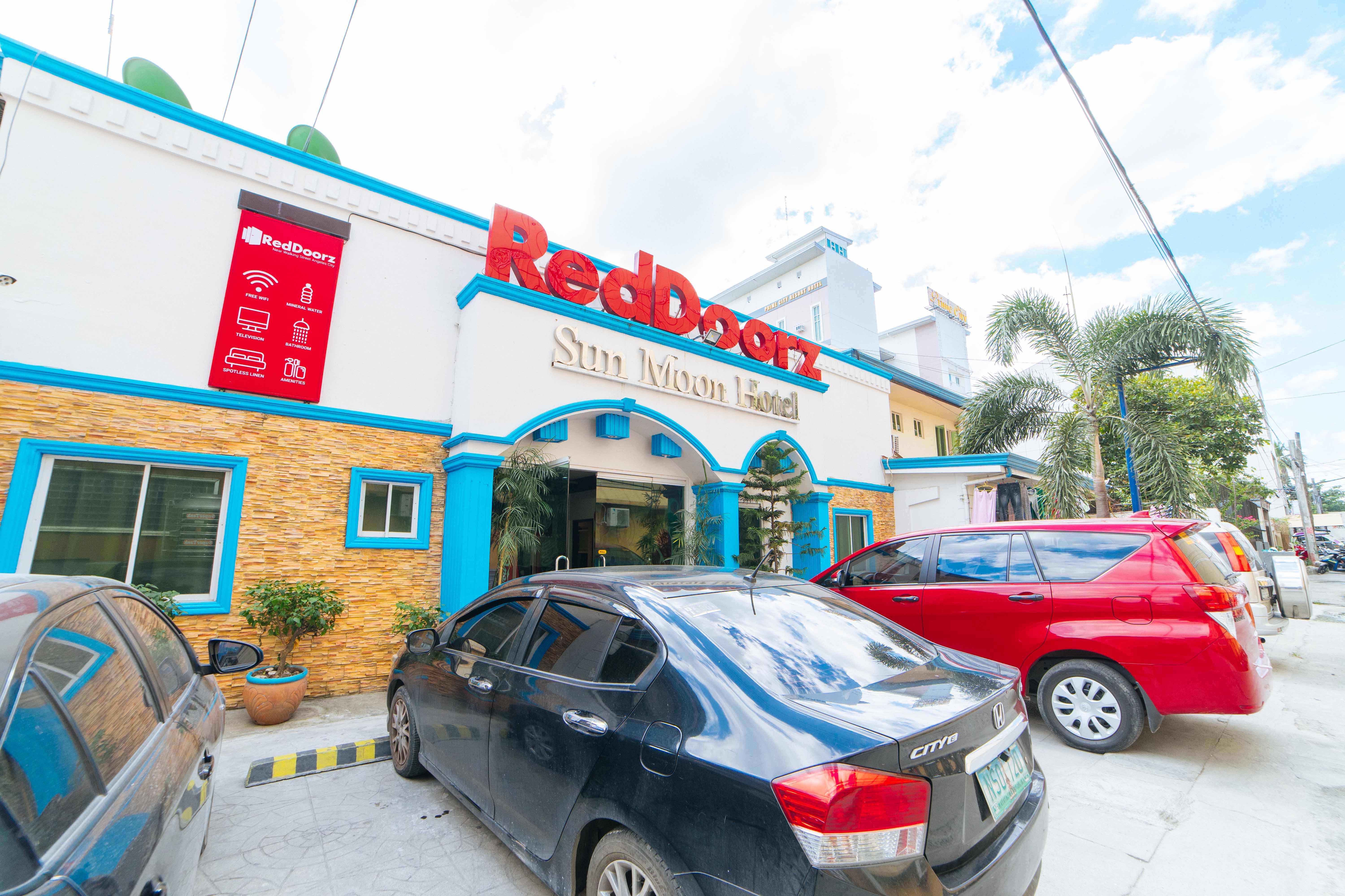 Reddoorz Near Walking Street Angeles City Luaran gambar